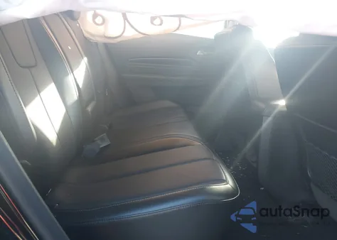 2016 GMC Terrain Denali z USA, uszkodzony, nr VIN 2GKFLVE32G6178726